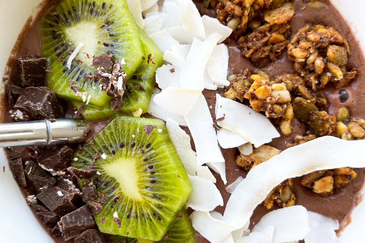 Goes Hawaiian Acai Bowl – JOJO's Chocolate