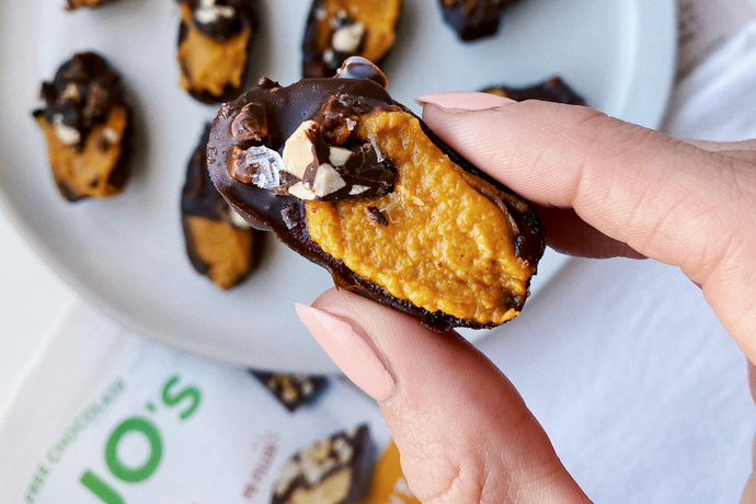 @whatrobineats' Chocolate Pumpkin Peanut Butter Stuffed Dates