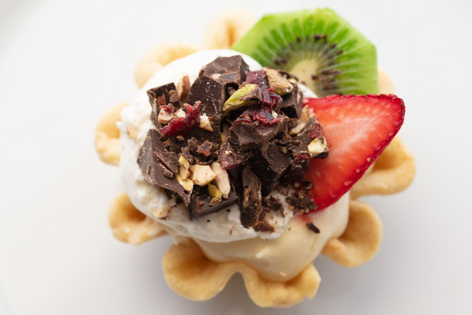Those Sugar Cravings? Here’s the Science Behind Them