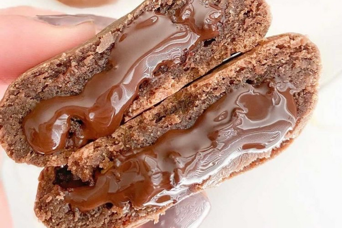 @hannahharvestinghealth's Chocolate-Stuffed Brownie Cookies