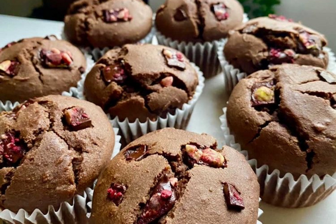 @juliasplate's Dark Chocolate Raspberry Muffins