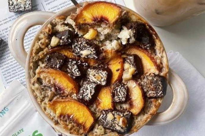 @whatrobineats's Chocolate Coconut Peach Cauli-Oat Bake